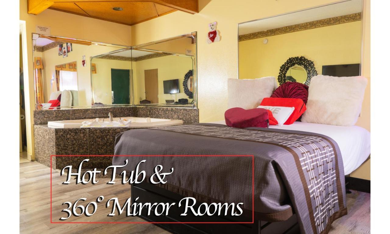 Luxe Romantic Suites Dolton Ngoại thất bức ảnh