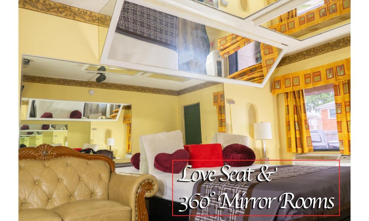 Luxe Romantic Suites Dolton Ngoại thất bức ảnh